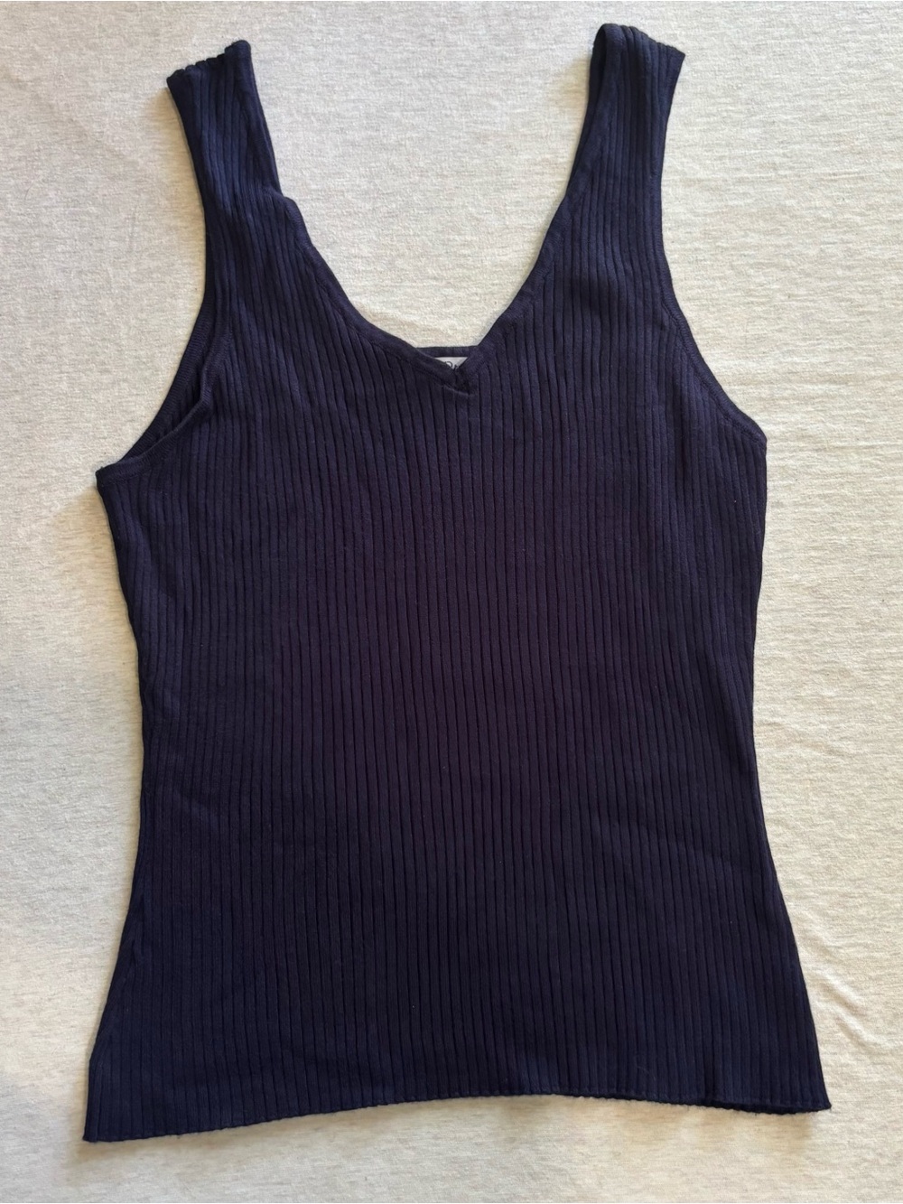 Ophelia Roe Navy Ribbed Knit V-Neck Tank Top Size L